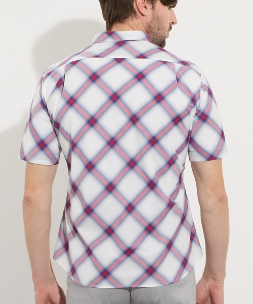 HIDEAWAYS NICOLE（ハイダウェイニコル）の「オンブレチェックショートレギュラー半袖シャツ（シャツ/ブラウス・メンズ・ブラック×ホワイト/トリコロール/ホワイト×ブルー・LARGE/MEDIUM/X-LARGE）」の9枚目の写真