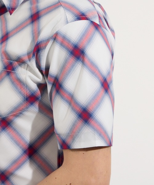 HIDEAWAYS NICOLE（ハイダウェイニコル）の「オンブレチェックショートレギュラー半袖シャツ（シャツ/ブラウス・メンズ・ブラック×ホワイト/トリコロール/ホワイト×ブルー・LARGE/MEDIUM/X-LARGE）」の12枚目の写真