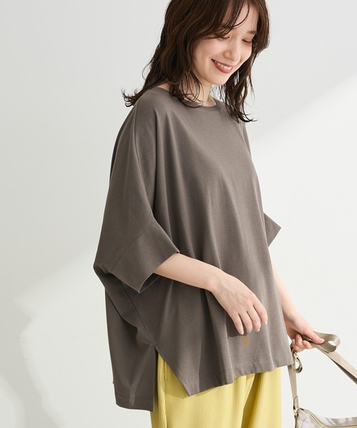Green Parks(グリーンパークス)の「【WEB限定】冷やっとすずやかドルマンプルオーバーⅡ(Tシャツ/カットソー・レディース・ネイビー/レッド/ブラック/チャコールグレー/ホワイト系その他2/オフホワイト・FREE)」の4枚目の写真