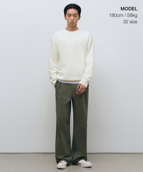MUSINSA STANDARD（ムシンサスタンダード）の「ブラシドワンタックワイドチノパンツ[カーキ]（その他パンツ・メンズ・その他・26/27/28/29/30/31/32/33/34/36/38/40/42）」の2枚目の写真