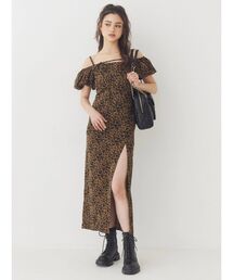 ストラップデザインワンピース