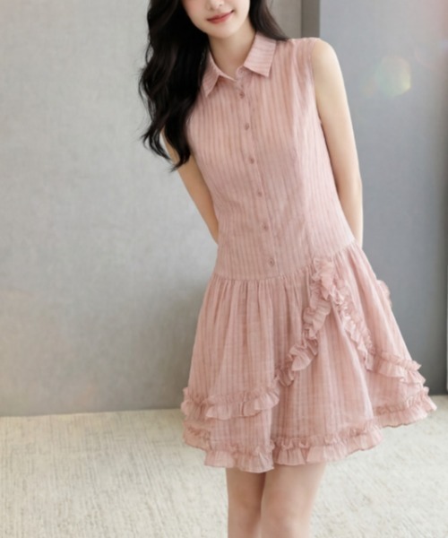AMAJI(アマジ)の「襟付き ノースリーブ ボタン フリル切替 ミニワンピース(ワンピース・レディース・ライトピンク・X-LARGE/LARGE/MEDIUM/SMALL)」の2枚目の写真