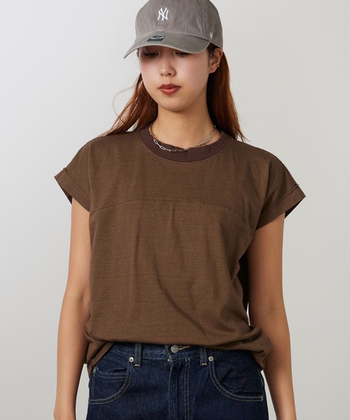 Garance et VioLette(ギャランスエトヴィオレット)の「Garance et VioLette/ギャランスエトヴィオレット フレンチスリーブTEE 半袖Tシャツ 秋 秋服 2026年秋冬(Tシャツ/カットソー・レディース・ネイビー/ブラウン/カーキ・1)」の9枚目の写真