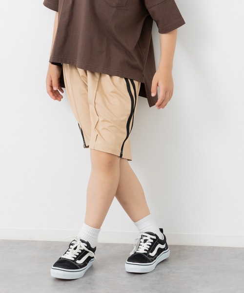 chil2(チルツー)の「脇ライン ストレッチ ピンタック ハーフパンツ(スウェットパンツ・キッズ・チャコールグレー/ベージュ/ネイビー/ブラック・120cm/90cm/150cm/140cm/110cm/130cm/100cm)」の20枚目の写真