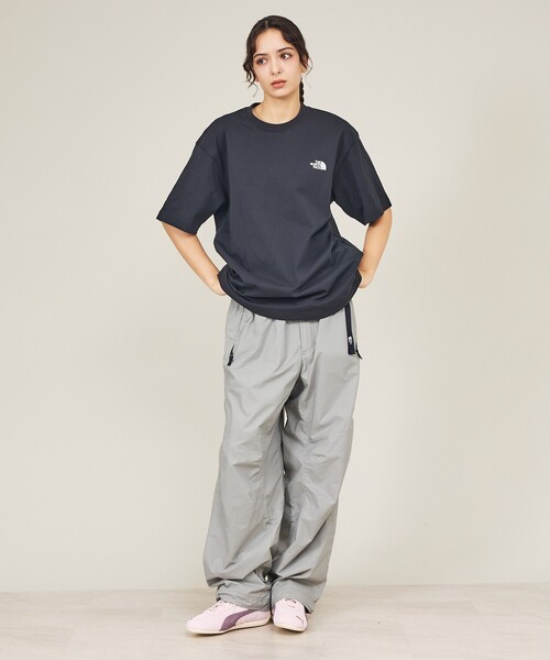 THE NORTH FACE(ザノースフェイス)の「【THE NORTH FACE/ノースフェイス】TFN NT32657 / ハーフドームデジタルスクエアロゴTシャツ / ユニセックス(Tシャツ/カットソー・メンズ・ホワイト/ブラック・M/XL/L)」の5枚目の写真