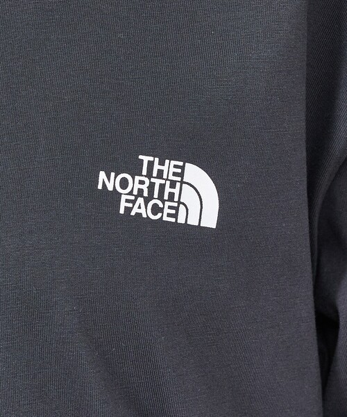 THE NORTH FACE(ザノースフェイス)の「【THE NORTH FACE/ノースフェイス】TFN NT32657 / ハーフドームデジタルスクエアロゴTシャツ / ユニセックス(Tシャツ/カットソー・メンズ・ホワイト/ブラック・M/XL/L)」の12枚目の写真