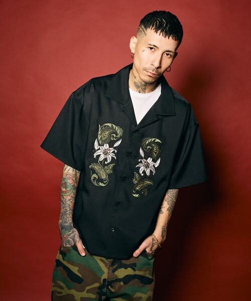 Subciety(サブサエティ)の「Lily shirt(シャツ/ブラウス・メンズ・オリーブ/ブラック/ホワイト・MEDIUM/SMALL/X-LARGE/LARGE)」の19枚目の写真