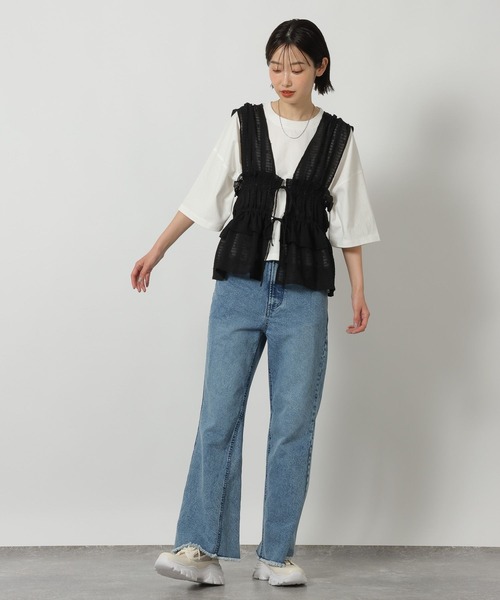 LAKOLE（ラコレ）の「刺繍ロゴクロップドＴ / 753511（Tシャツ/カットソー・レディース・オフホワイト/チャコール/オレンジ・FREE）」の5枚目の写真