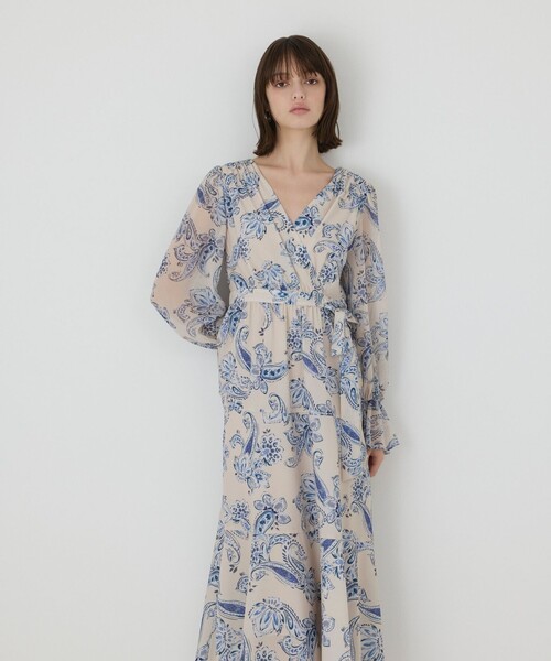 GRACE CONTINENTAL(グレースコンチネンタル)の「ペイズリーカシュクールワンピース(ワンピース・レディース・ブラック/ベージュ・36/38)」の18枚目の写真