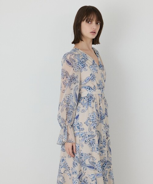GRACE CONTINENTAL(グレースコンチネンタル)の「ペイズリーカシュクールワンピース(ワンピース・レディース・ブラック/ベージュ・36/38)」の21枚目の写真