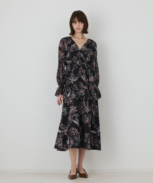 GRACE CONTINENTAL(グレースコンチネンタル)の「ペイズリーカシュクールワンピース(ワンピース・レディース・ブラック/ベージュ・36/38)」の13枚目の写真