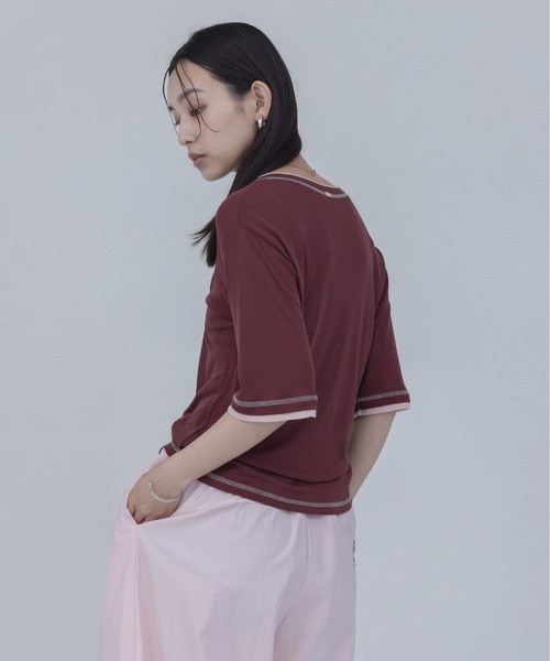 Eimee Law(エイミーロウ)の「PLACE刺繍 レイヤードライクシアーTシャツ(Tシャツ/カットソー・レディース・オフホワイト/イエロー/ボルドー/ブラック・FREE)」の7枚目の写真