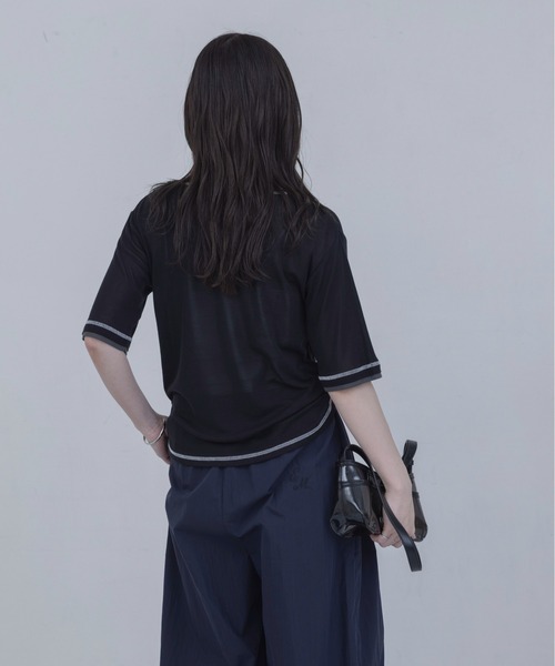 Eimee Law(エイミーロウ)の「PLACE刺繍 レイヤードライクシアーTシャツ(Tシャツ/カットソー・レディース・オフホワイト/イエロー/ボルドー/ブラック・FREE)」の16枚目の写真