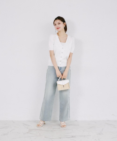tocco closet（トッコ　クローゼット）の「【ZOZO限定】UVカット＆接触冷感ビジュー装飾半袖カーディガン（ニット/セーター・レディース・ミント/ネイビー/サックスブルー/オフホワイト・M）」の5枚目の写真