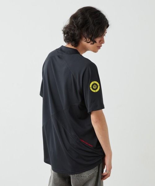 NIKE(ナイキ)の「ナイキ マッド 90 コレクション “Laser 90” メンズユニフォームトップス / Nike Mad 90 Pack "Laser 90" Men's Jersey IU4688-010 Black(ジャージ・メンズ・ブラック・XL/2XL/M/L/S)」の5枚目の写真