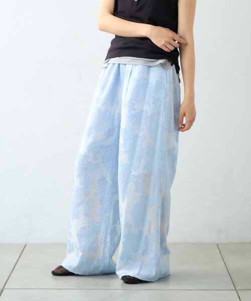 WILLOW(ウィロー)の「【willow】カットジャガードイージーパンツ(その他パンツ・レディース・イエロー/サックスブルー・ONE SIZE)」の2枚目の写真