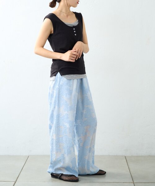 WILLOW(ウィロー)の「【willow】カットジャガードイージーパンツ(その他パンツ・レディース・イエロー/サックスブルー・ONE SIZE)」の6枚目の写真