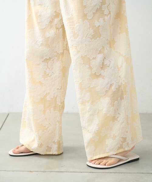 WILLOW(ウィロー)の「【willow】カットジャガードイージーパンツ(その他パンツ・レディース・イエロー/サックスブルー・ONE SIZE)」の17枚目の写真