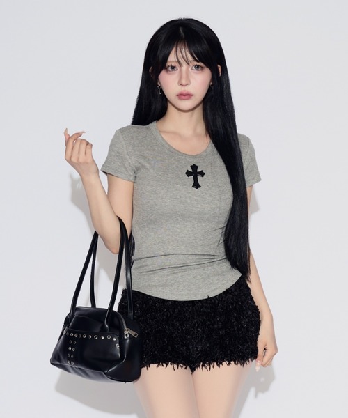 tinkerend(ティンカーエンド)の「Compact Mini T-shirt / コンパクトミニTシャツ(Tシャツ/カットソー・レディース・ホワイト/ブラック/グレー/オフホワイト/ホワイト系その他/ブラック系その他/グレー系その他/ベビーピンク/ピンク系その他/ホワイト系その他2・FREE)」の8枚目の写真