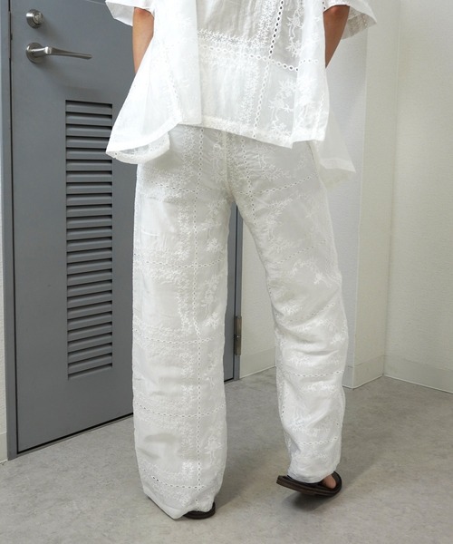 gossara(ゴサラ)の「【自然と目を引くデザイン】総針刺繍ルーズパンツ(その他パンツ・レディース・ブラック/オフホワイト/ブラウン・FREE)」の5枚目の写真