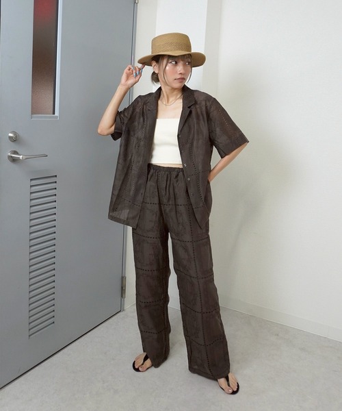 gossara(ゴサラ)の「【自然と目を引くデザイン】総針刺繍ルーズパンツ(その他パンツ・レディース・ブラック/オフホワイト/ブラウン・FREE)」の15枚目の写真