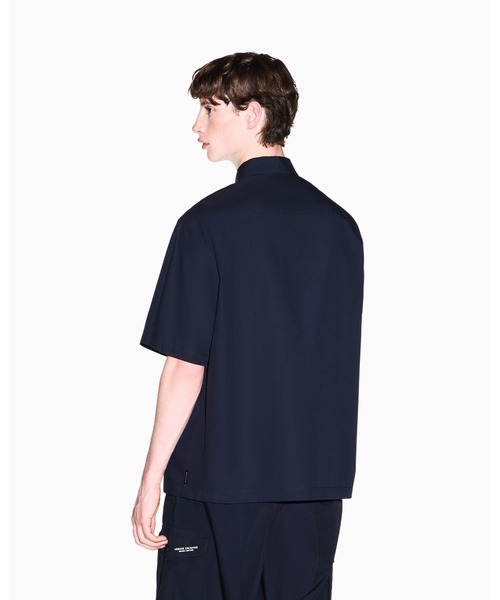 ARMANI EXCHANGE（アルマーニエクスチェンジ）の「【A|X アルマーニ エクスチェンジ】フラワープリント ルーズフィット 半袖シャツ/LOOSE（シャツ/ブラウス・メンズ・ダークネイビー・X-SMALL/X-LARGE/SMALL/MEDIUM/LARGE）」の2枚目の写真