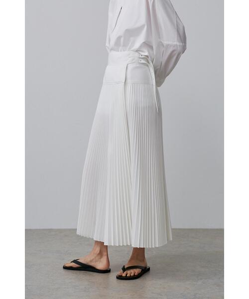 YLEVE(イレーヴ)の「BOURRIENNE × YLEVE / T/C TWILL SK / EN(スカート・レディース・ホワイト・2/0/1)」の4枚目の写真