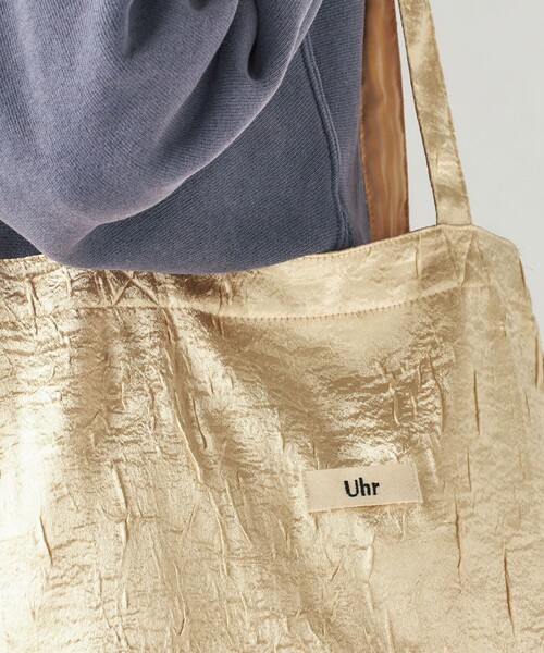 Uhr(ウーア)の「【SHIPS別注】Uhr: クラッシュ サテン トート バッグ(トートバッグ・レディース・ゴールド/ワイン/ネイビー・ONE SIZE)」の19枚目の写真
