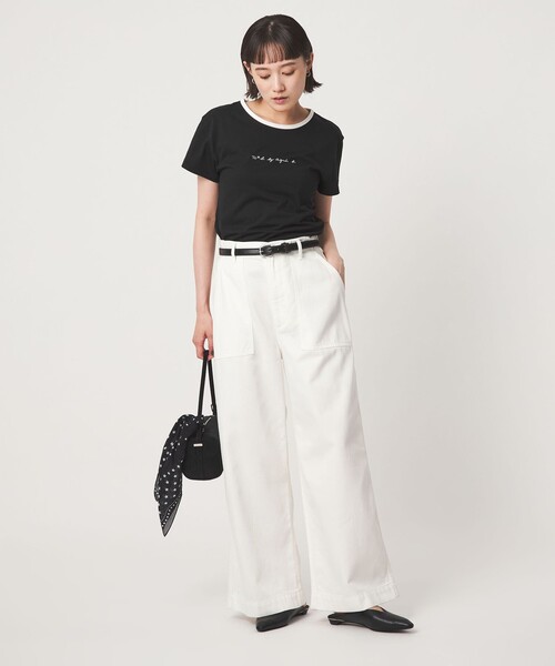 To b. by agnes b.(トゥービーバイアニエスベー)の「<To b. by agnes b.コラボ>ロゴ リンガー Tシャツ(Tシャツ/カットソー・レディース・ブラック/ワインレッド・FREE)」の5枚目の写真