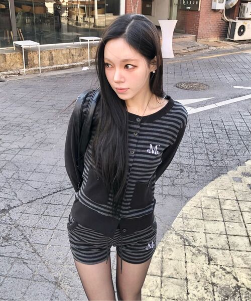 MUCENT(ムセント)の「モーションストライプボタンバンディングショーツ(その他パンツ・レディース・チャコールグレー・FREE)」の11枚目の写真