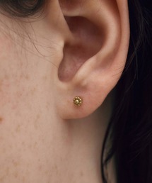 ゴールド フラワー ロゴ ピアス(両耳用) CENE｜セネのピアス（両耳用）（ゴールド/金色系・フラワーモチーフ