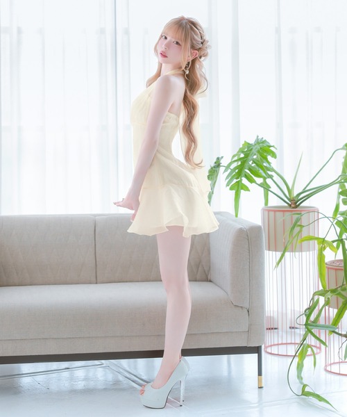 Tika(ティカ)の「キャバドレス ミニ フレア ノースリーブ チュール バックリボン ホルター シアー ドット ビジュー セクシードレス(ドレス・レディース・クリーム/ブラック・XL/M/L/S)」の8枚目の写真