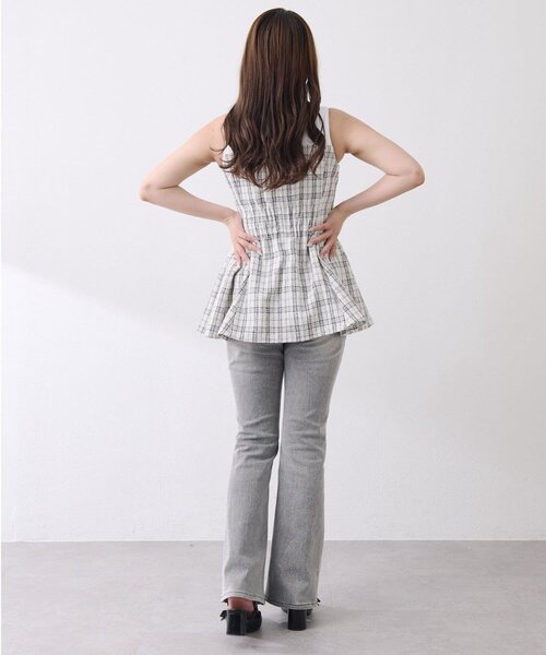 Belle Charme(ベルシャルム)の「【Belle Charme】Jewel Peplum Tops(シャツ/ブラウス・レディース・オフホワイト/ブラック・FREE)」の4枚目の写真