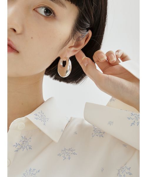 emmi(エミ)の「サークルワンタッチピアス(ピアス(両耳用)・レディース・ゴールド/シルバー・F)」の9枚目の写真