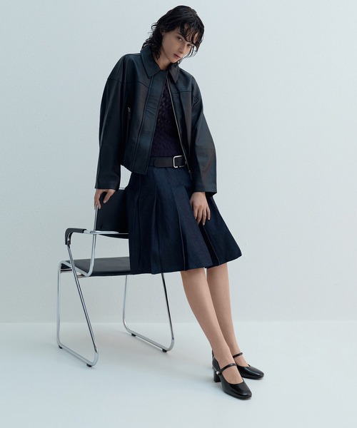 CHARLES & KEITH(チャールズ & キース)の「Marie マリー パール メリージェーン パンプス(パンプス・レディース・ブラック系その他7/クリーム/マルチ・25.5cm/23.5cm/23cm/22.5cm/24.5cm/25cm)」の9枚目の写真
