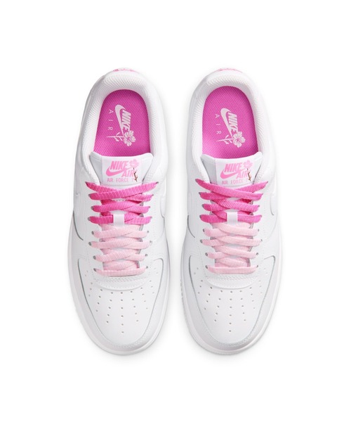 NIKE（ナイキ）の「NIKE/ナイキ WS ｴｱ ﾌｫｰｽ 1 07 SE（スニーカー・レディース・ホワイト×ピンク・22cm/23.5cm/23cm/22.5cm/25cm/24.5cm/24cm）」の3枚目の写真