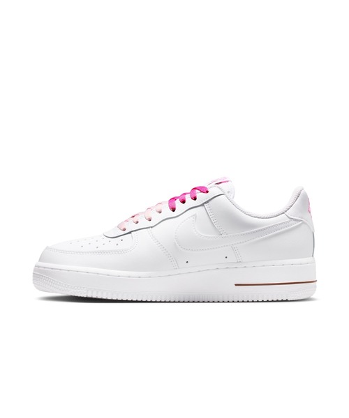 NIKE（ナイキ）の「NIKE/ナイキ WS ｴｱ ﾌｫｰｽ 1 07 SE（スニーカー・レディース・ホワイト×ピンク・22cm/23.5cm/23cm/22.5cm/25cm/24.5cm/24cm）」の5枚目の写真