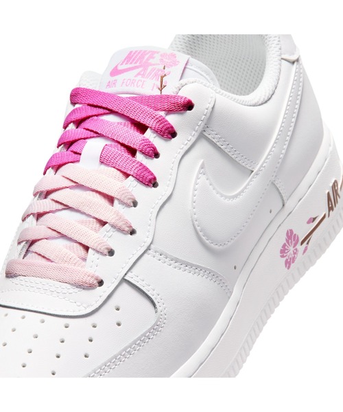 NIKE（ナイキ）の「NIKE/ナイキ WS ｴｱ ﾌｫｰｽ 1 07 SE（スニーカー・レディース・ホワイト×ピンク・22cm/23.5cm/23cm/22.5cm/25cm/24.5cm/24cm）」の9枚目の写真