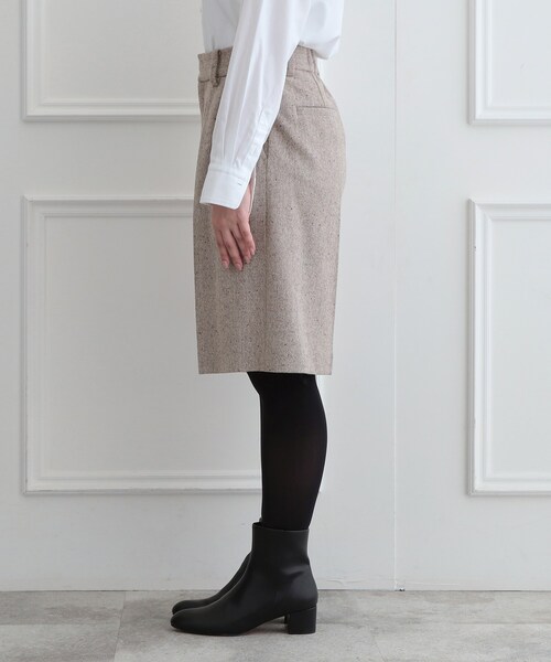 DRESSTERIOR(ドレステリア)の「【セットアップ可】ネップツイードバミューダパンツ(その他パンツ・レディース・グレー系その他4/ベージュ系3・38/36)」の15枚目の写真