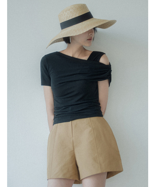 MEMUA(メムア)の「グロリアシャーリングハーフスリーブレス(アイボリー)(Tシャツ/カットソー・レディース・アイボリー/ベージュ/ダークグリーン/ブラック・FREE)」の7枚目の写真