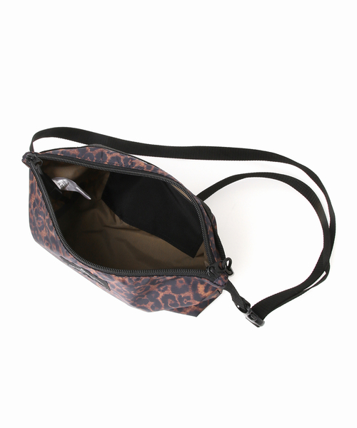 journal standard L'essage(ジャーナルスタンダードレサージュ)の「BAGS IN PROGRESS/バッグス イン プログレス FANNY PACK CROSSBODY バッグ(ショルダーバッグ・レディース・その他6・FREE)」の8枚目の写真