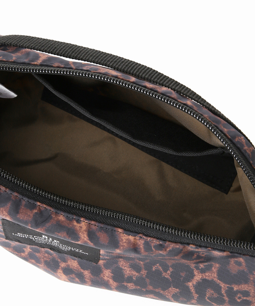journal standard L'essage(ジャーナルスタンダードレサージュ)の「BAGS IN PROGRESS/バッグス イン プログレス FANNY PACK CROSSBODY バッグ(ショルダーバッグ・レディース・その他6・FREE)」の9枚目の写真