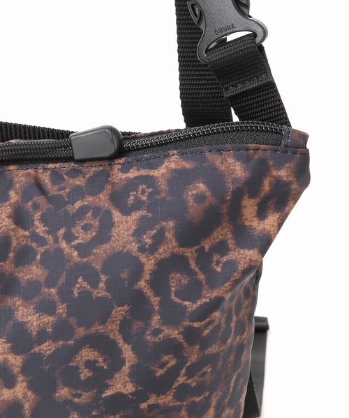 journal standard L'essage(ジャーナルスタンダードレサージュ)の「BAGS IN PROGRESS/バッグス イン プログレス FANNY PACK CROSSBODY バッグ(ショルダーバッグ・レディース・その他6・FREE)」の10枚目の写真