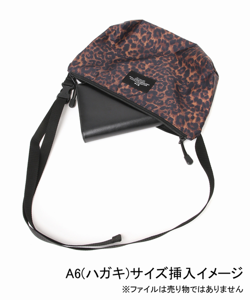 journal standard L'essage(ジャーナルスタンダードレサージュ)の「BAGS IN PROGRESS/バッグス イン プログレス FANNY PACK CROSSBODY バッグ(ショルダーバッグ・レディース・その他6・FREE)」の13枚目の写真