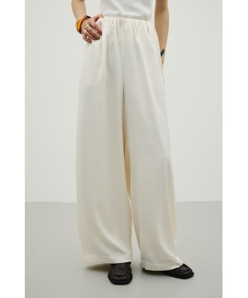 STYLEMIXER(スタイルミキサー)の「シャイニーイージーパンツ(その他パンツ・レディース・ブラウン/ホワイト・SMALL/MEDIUM)」の2枚目の写真