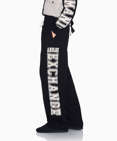ARMANI EXCHANGE(アルマーニエクスチェンジ)の「【A|X アルマーニ エクスチェンジ】サイドロゴ スウェットパンツ(スウェットパンツ・メンズ・ブラック/ダークネイビー・LARGE/MEDIUM/SMALL/X-LARGE/X-SMALL)」の1枚目の写真