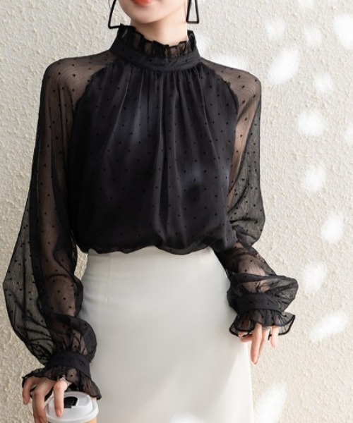 deux amour(ドゥーザムール)の「ドット柄シースルー切り替えハイネックブラウス(シャツ/ブラウス・レディース・ブラック・FREE)」の1枚目の写真