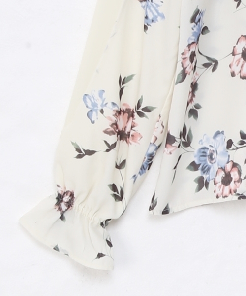 Chico(チコ)の「袖シースルーブラウス(シャツ/ブラウス・レディース・ホワイト/ホワイト系その他/ベージュ系その他・FREE)」の4枚目の写真