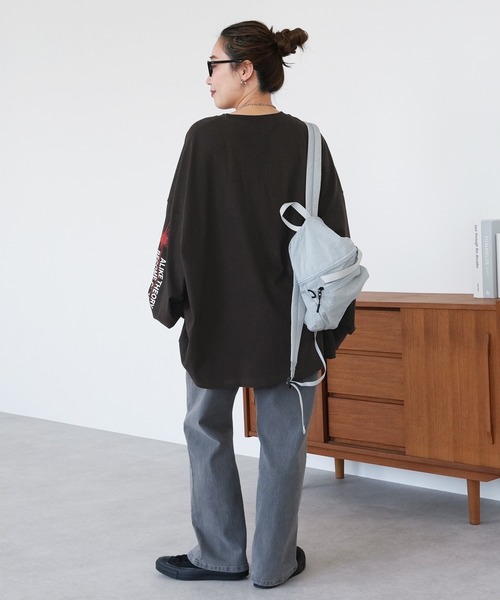 reca(レカ)の「袖ロゴロングTシャツ(Tシャツ/カットソー・レディース・チャコール/オフホワイト・FREE)」の5枚目の写真