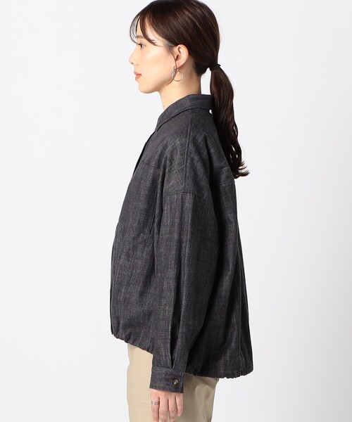 Grand PARK（グランドパーク）の「ドロスト仕様　ブルゾンライクシャツ（シャツ/ブラウス・レディース・ベージュ/キャメル・FREE）」の9枚目の写真